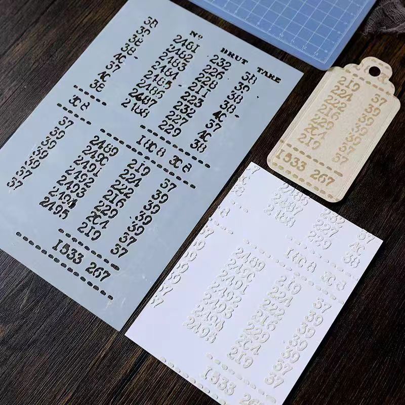 Plastskabeloner til scrapbooking