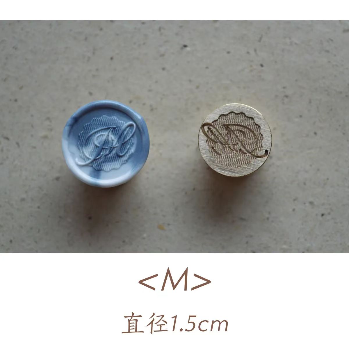 Vokssegl med kobberhoved (26 bogstaver) Versal bogstav (Diameter 1,5 cm)