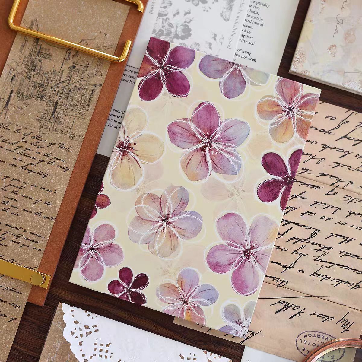Journal notebook (Blank accordion pages)