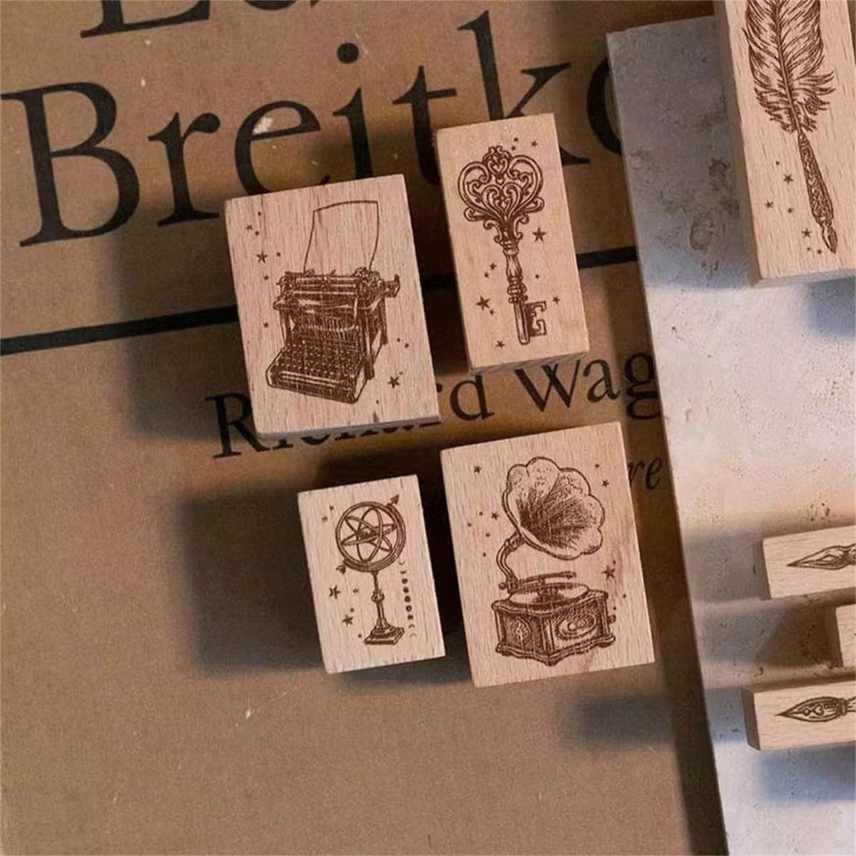 Wooden stamp sets (4pcs/set)