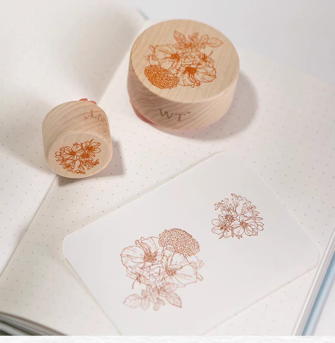 Wooden flower stamp (2pcs/set)