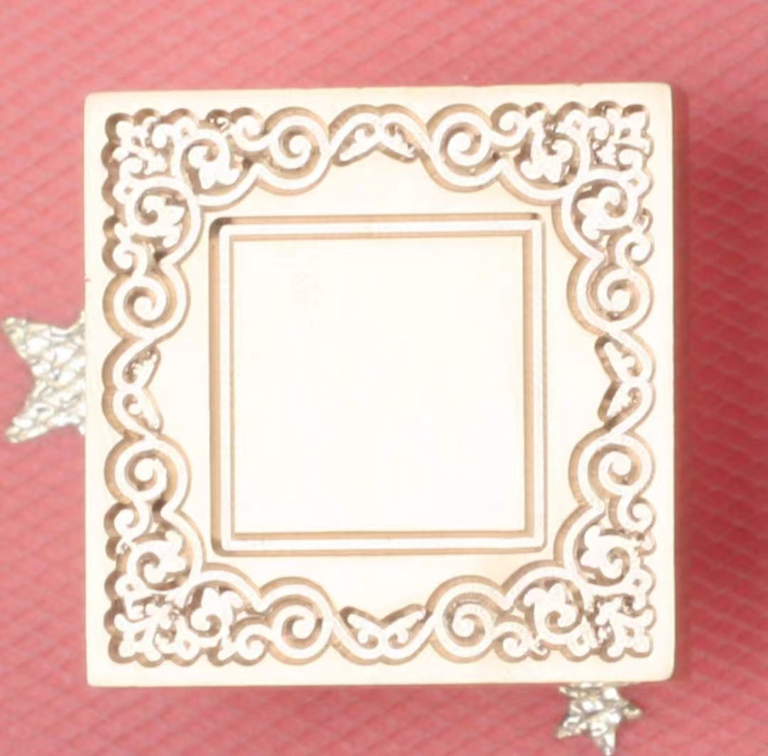 Wax seal (photo frame)