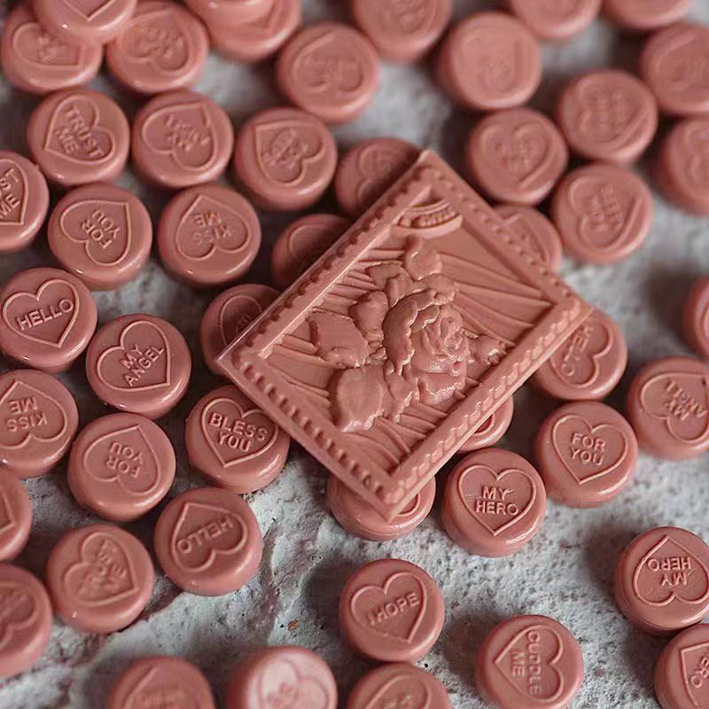 شمع (50 جرام/عبوة) حوالي 170 كبسولة