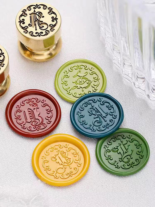 أختام الحروف الإنجليزية القوطية (القطر: 1.5 سم)