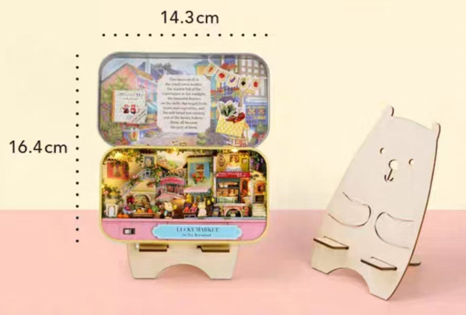 Diy handmade mini house in the box (Box Theater)