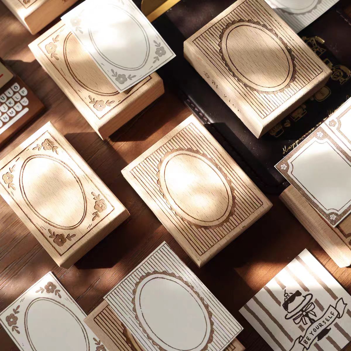 Wooden stamp (Frame)