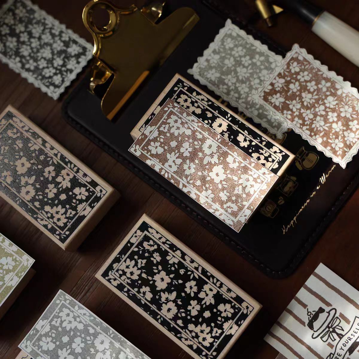 Wooden stamp (Floral pattern)