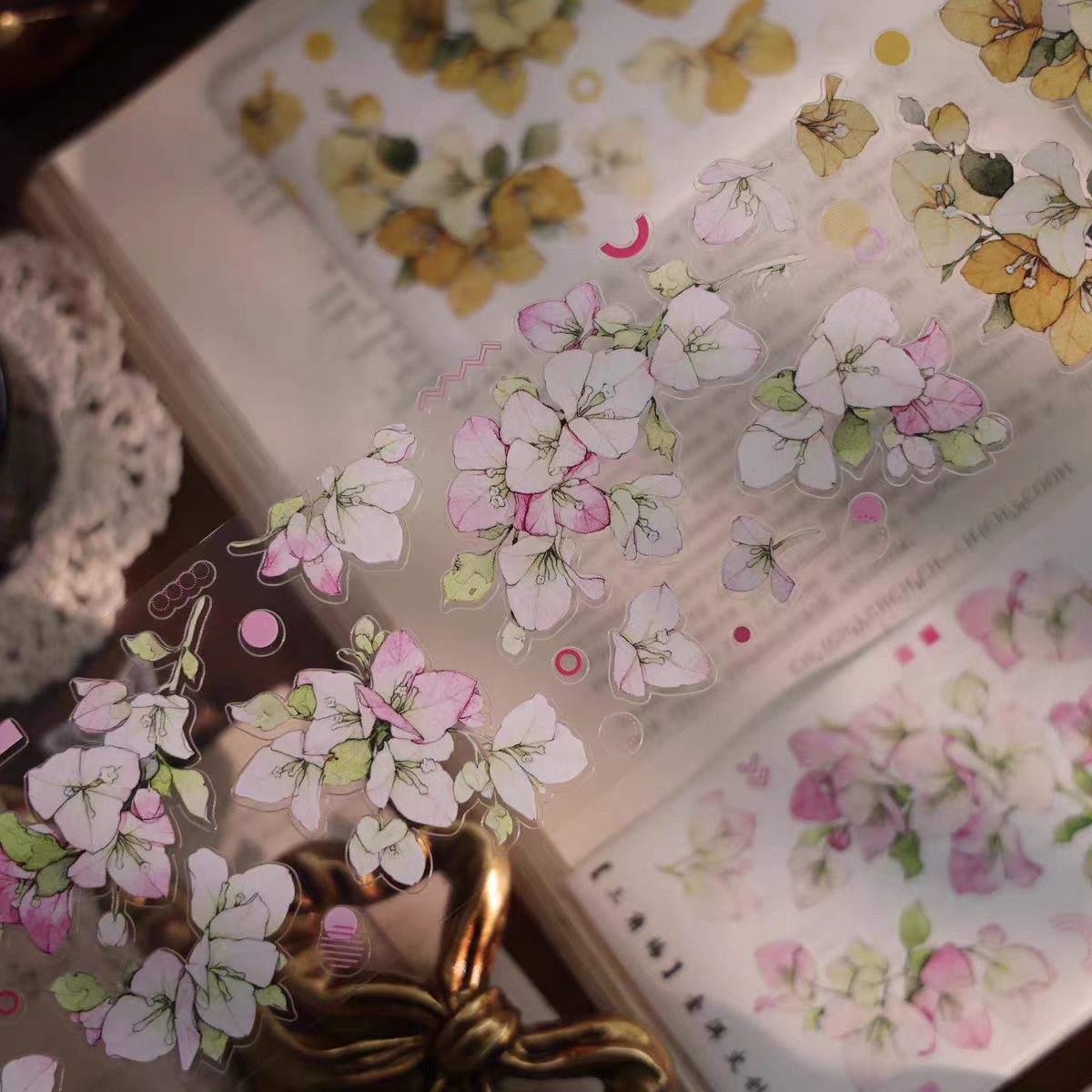 Journal flower pre-cut tape (6m/roll)