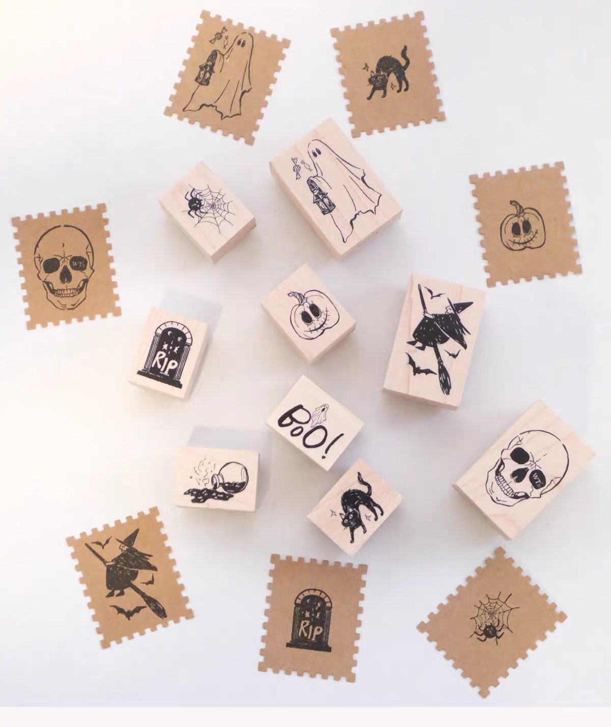 Wooden stamp (Halloween) a set of 9 pcs