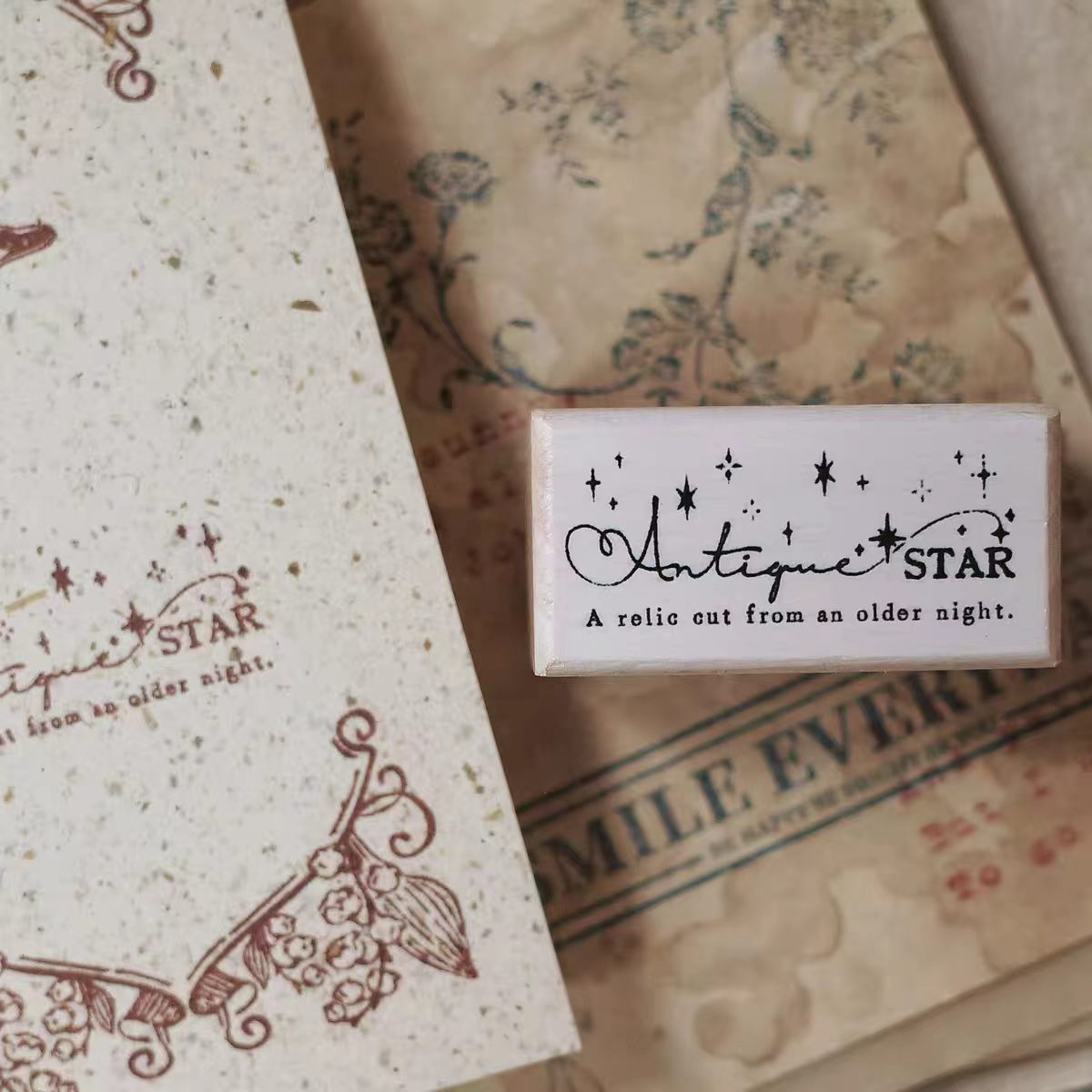 Wooden stamp (2.5*4cm)